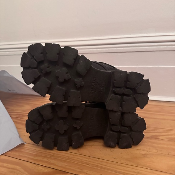 Prada Monolith leather and Re-Nylon boots with pouch - Picture 8 of 16